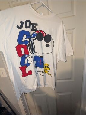 Peanuts White T‑Shirt with Snoopy & Woodstock Red Blue Black Print
